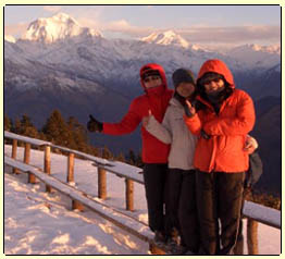 May,Kit and Po from Hong KOng in Poon hill trek